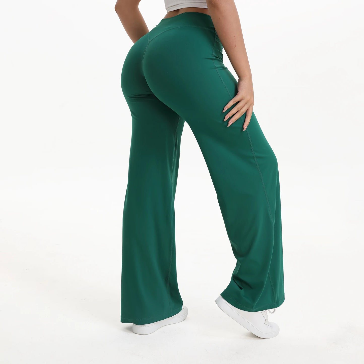 Women’s Sculpt & Flow Training Trousers – Flattering, Flexible, Effortless