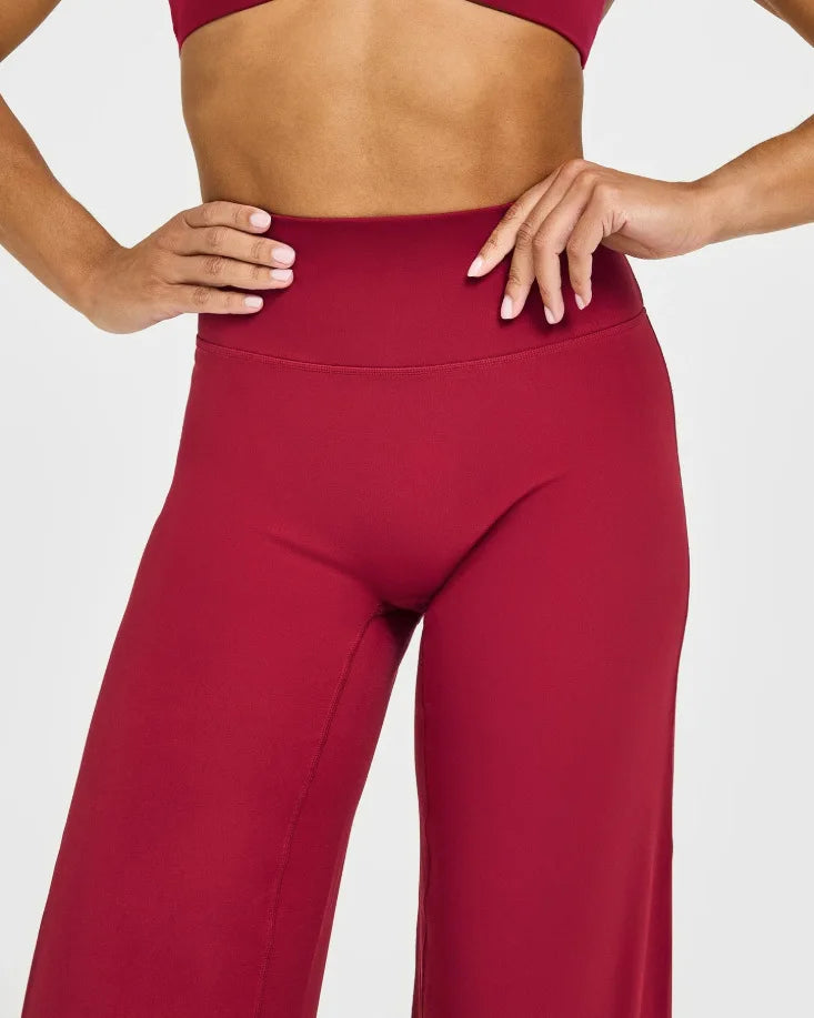 Women’s Sculpt & Flow Training Trousers – Flattering, Flexible, Effortless
