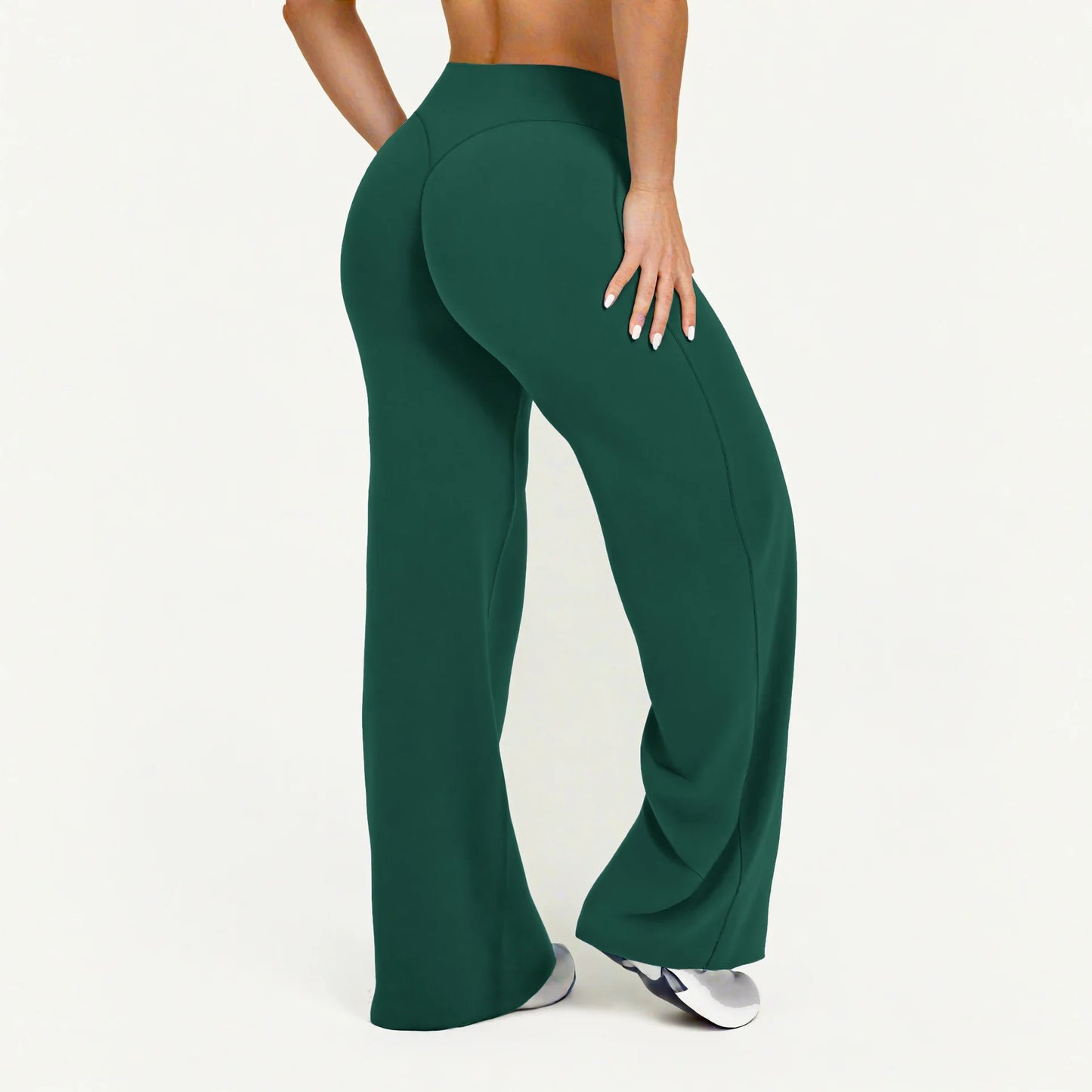 Women’s Sculpt & Flow Training Trousers – Flattering, Flexible, Effortless