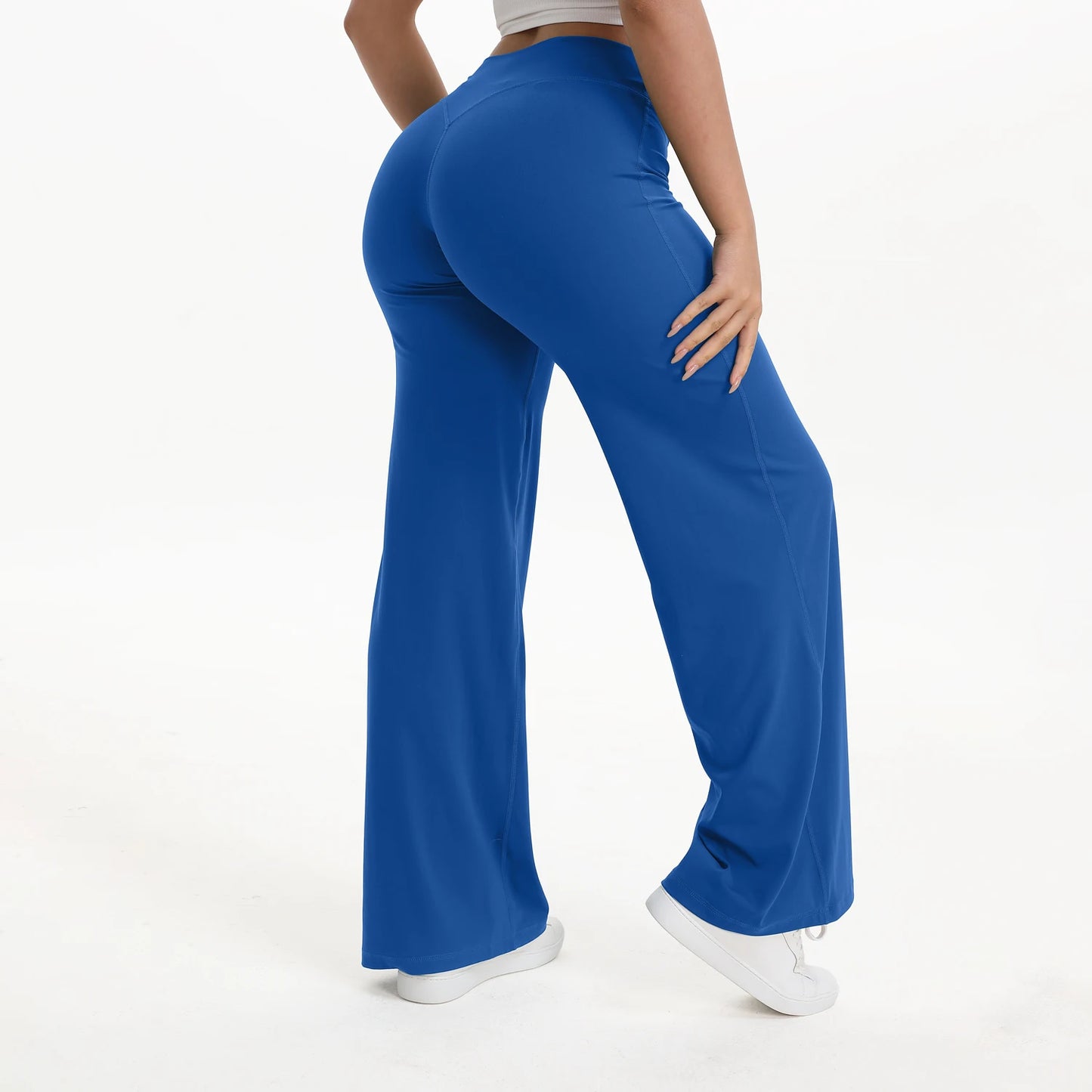 Women’s Sculpt & Flow Training Trousers – Flattering, Flexible, Effortless